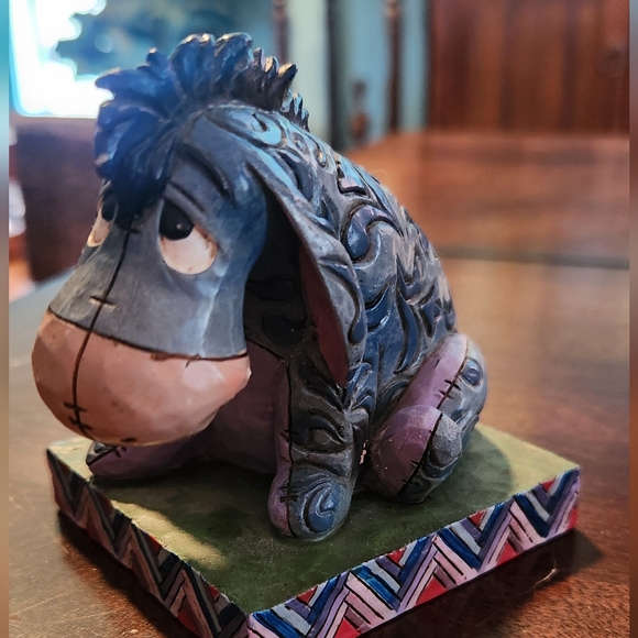 Disney's Eeyore mug and Eeyore Resin figure - Picture 6 of 8